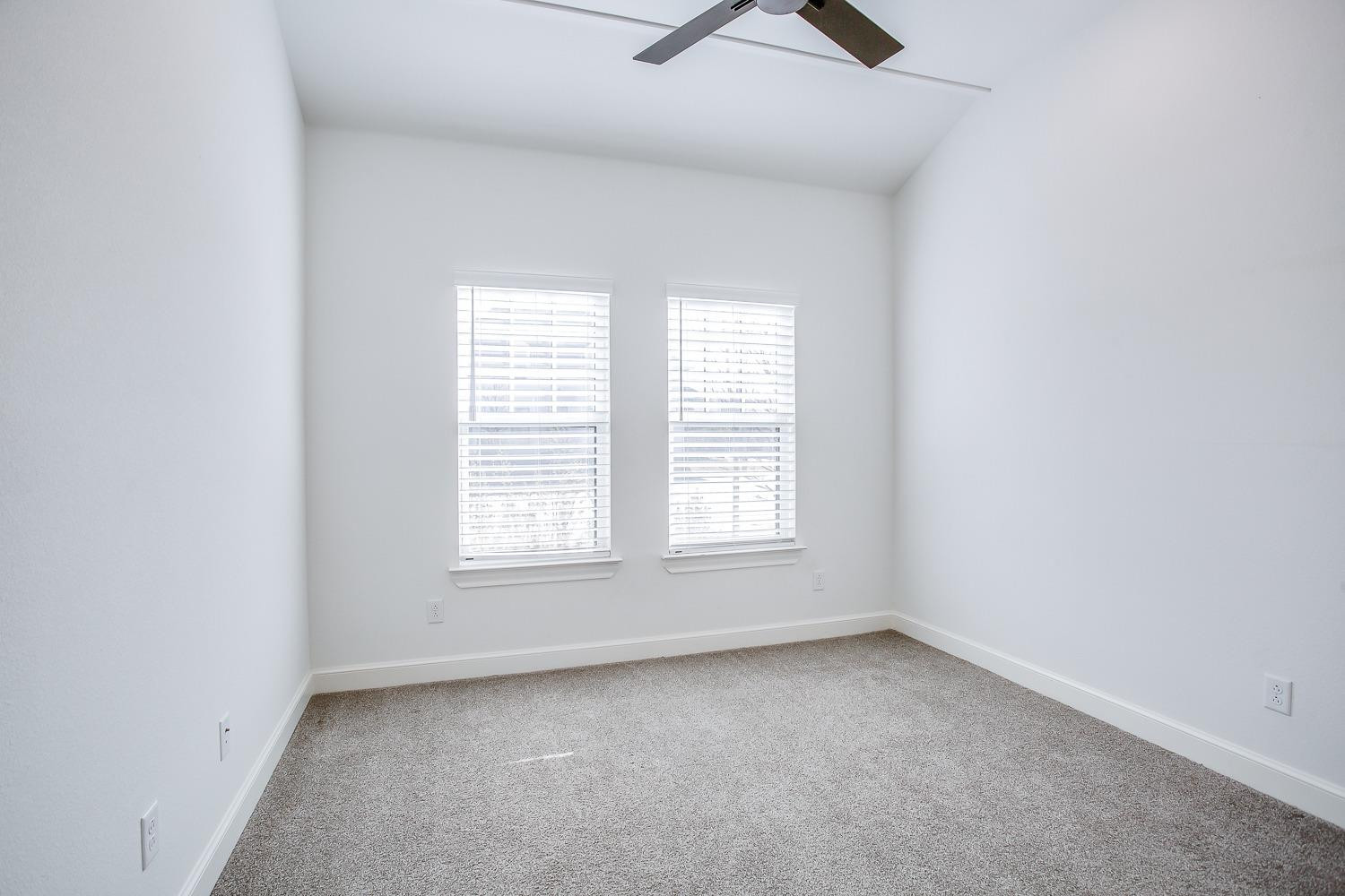 4012 137th Property Photo 24