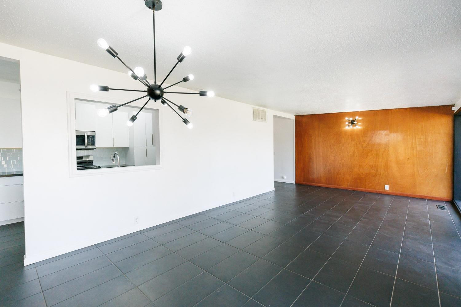 2514 46th Street Property Photo 12