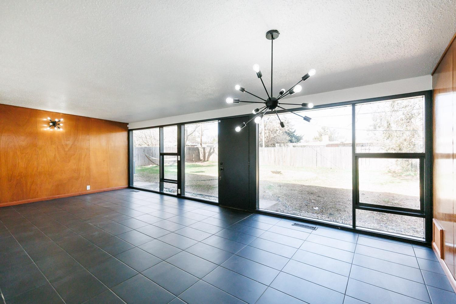 2514 46th Street Property Photo 13