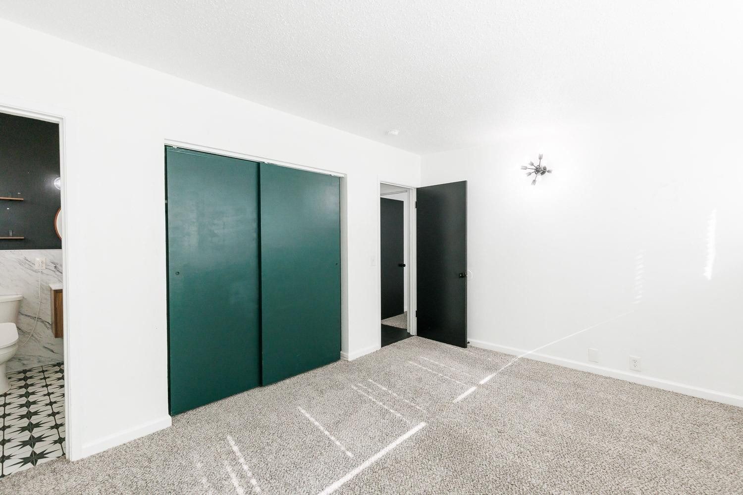 2514 46th Street Property Photo 23