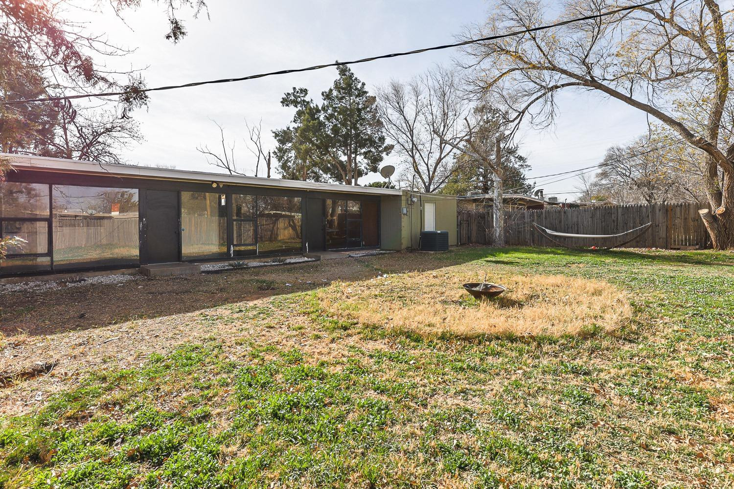2514 46th Street Property Photo 38