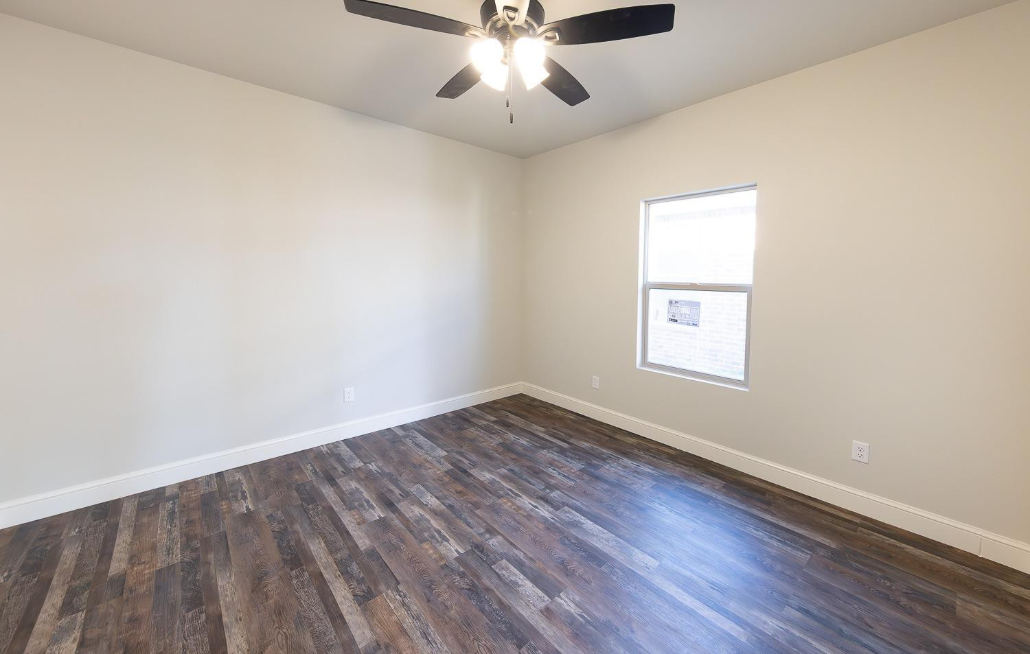 1806 Ross Avenue Property Photo 20