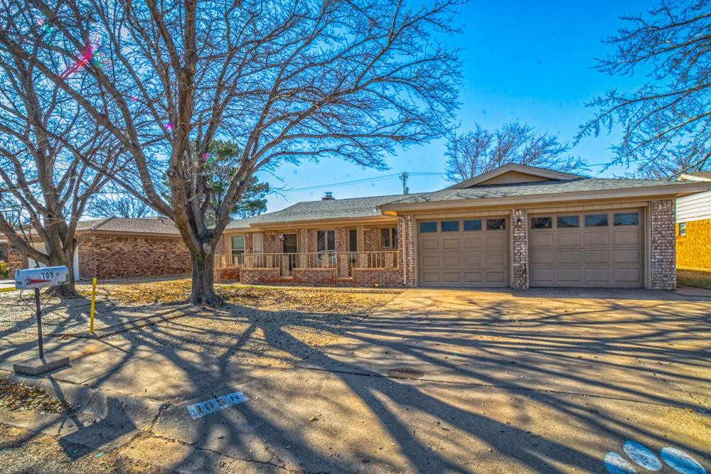 105 N Terry Drive Property Photo 1