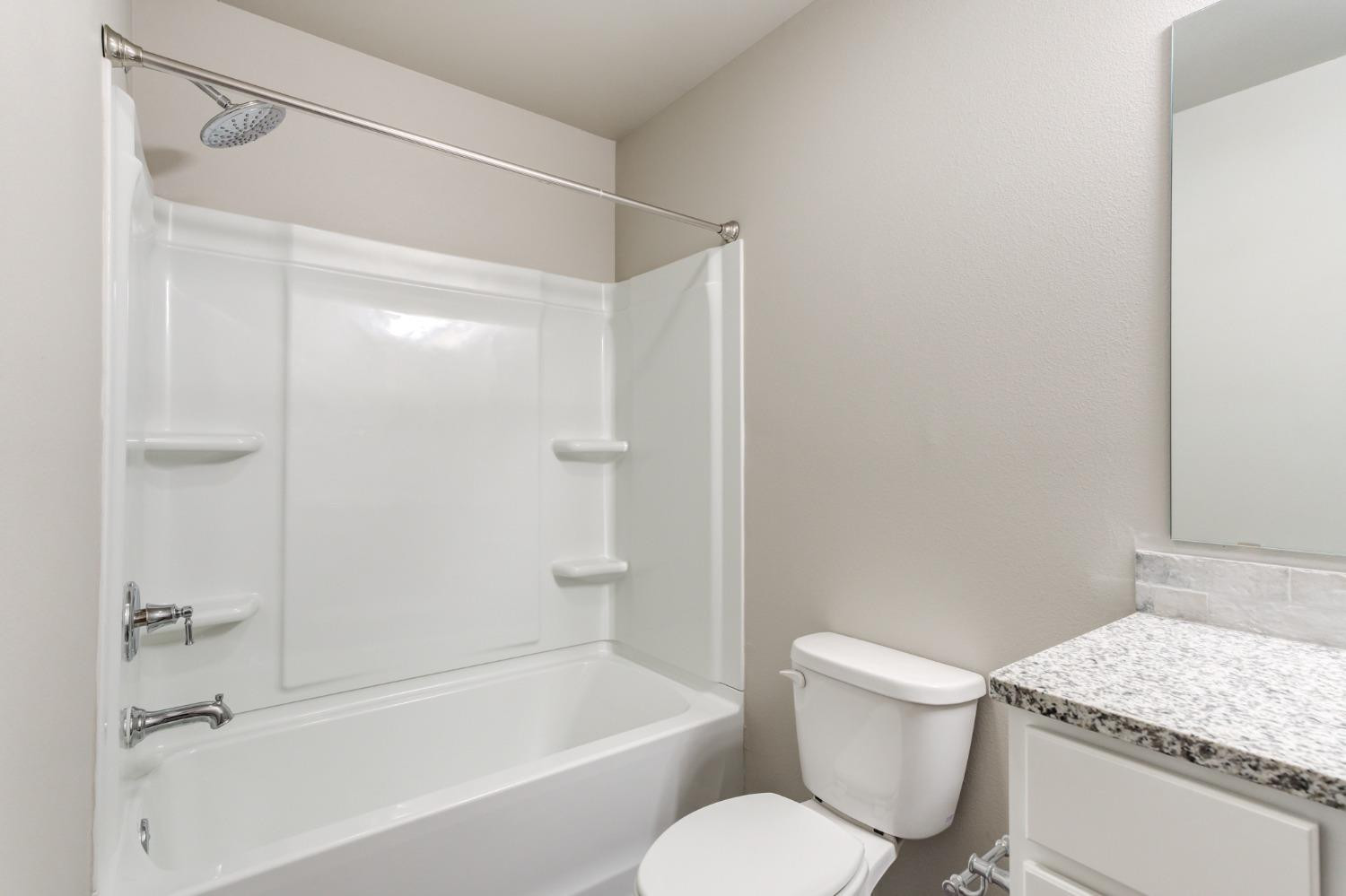 2118 N Ave J Property Photo 11