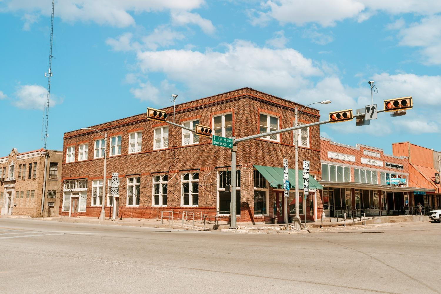 101 N Church Street Property Photo 1