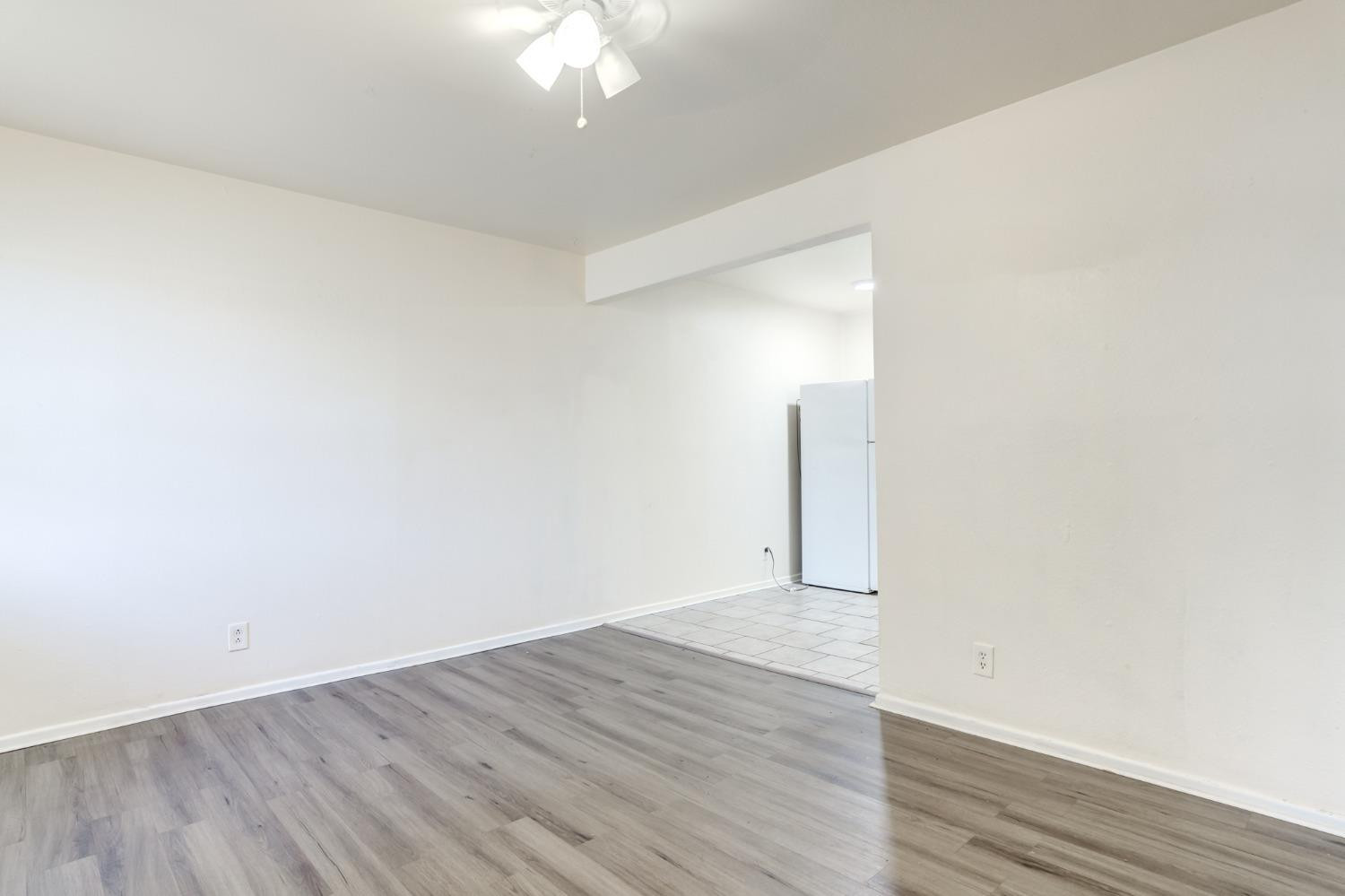 4602 Belton Avenue Property Photo 4