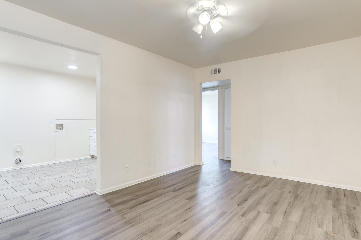 4602 Belton Avenue Property Photo 5
