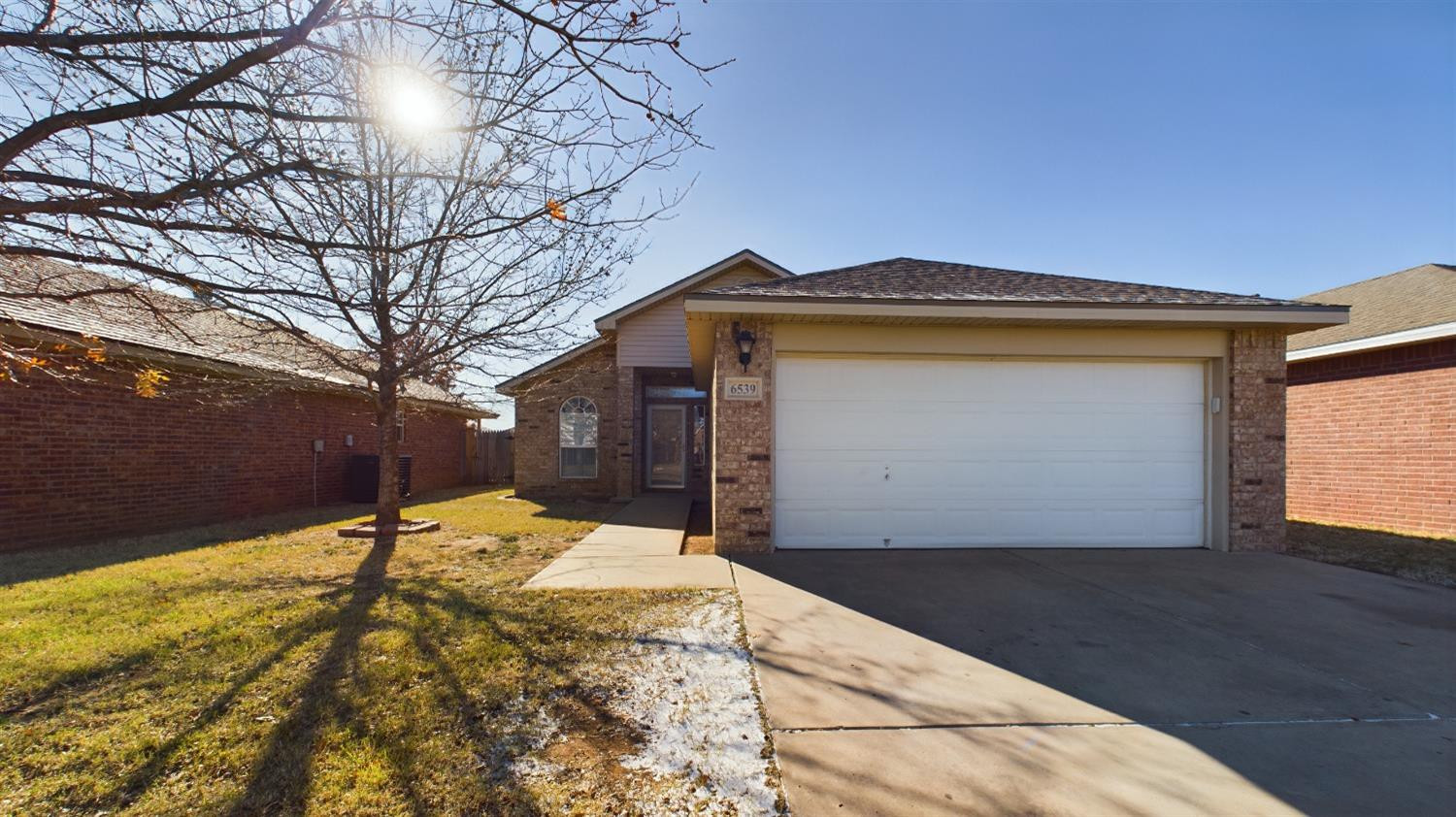 6539 89th Street Property Photo 1