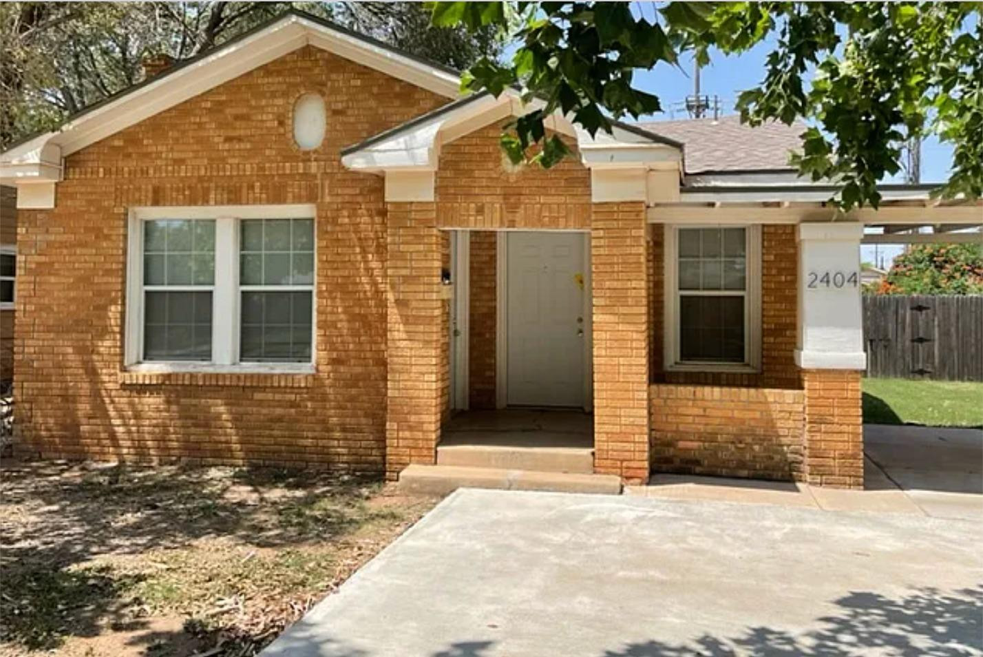 2404 22nd Street Property Photo 3