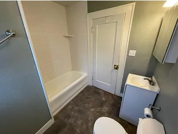 2404 22nd Street Property Photo 12