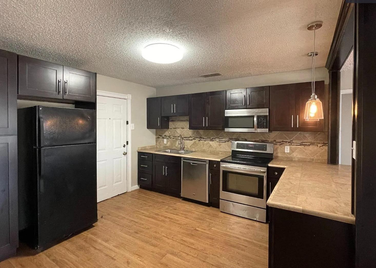 3408 31st Street Property Photo 4