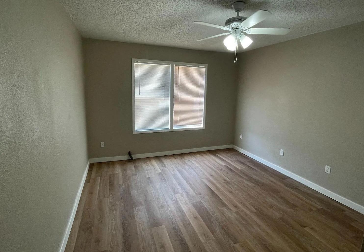 3408 31st Street Property Photo 6