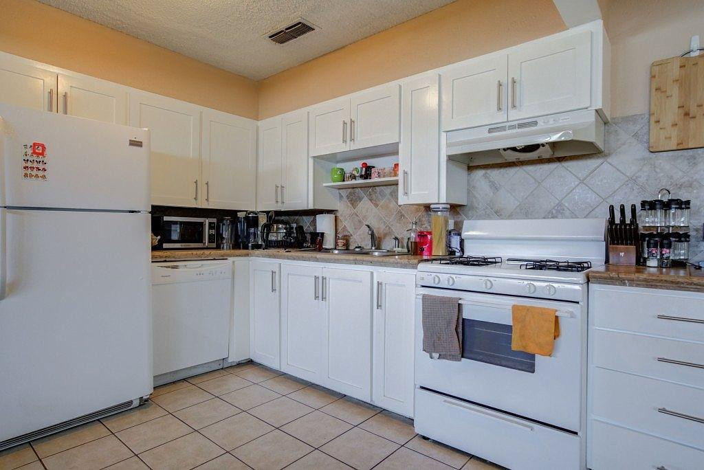 3721 31st Street Property Photo 1