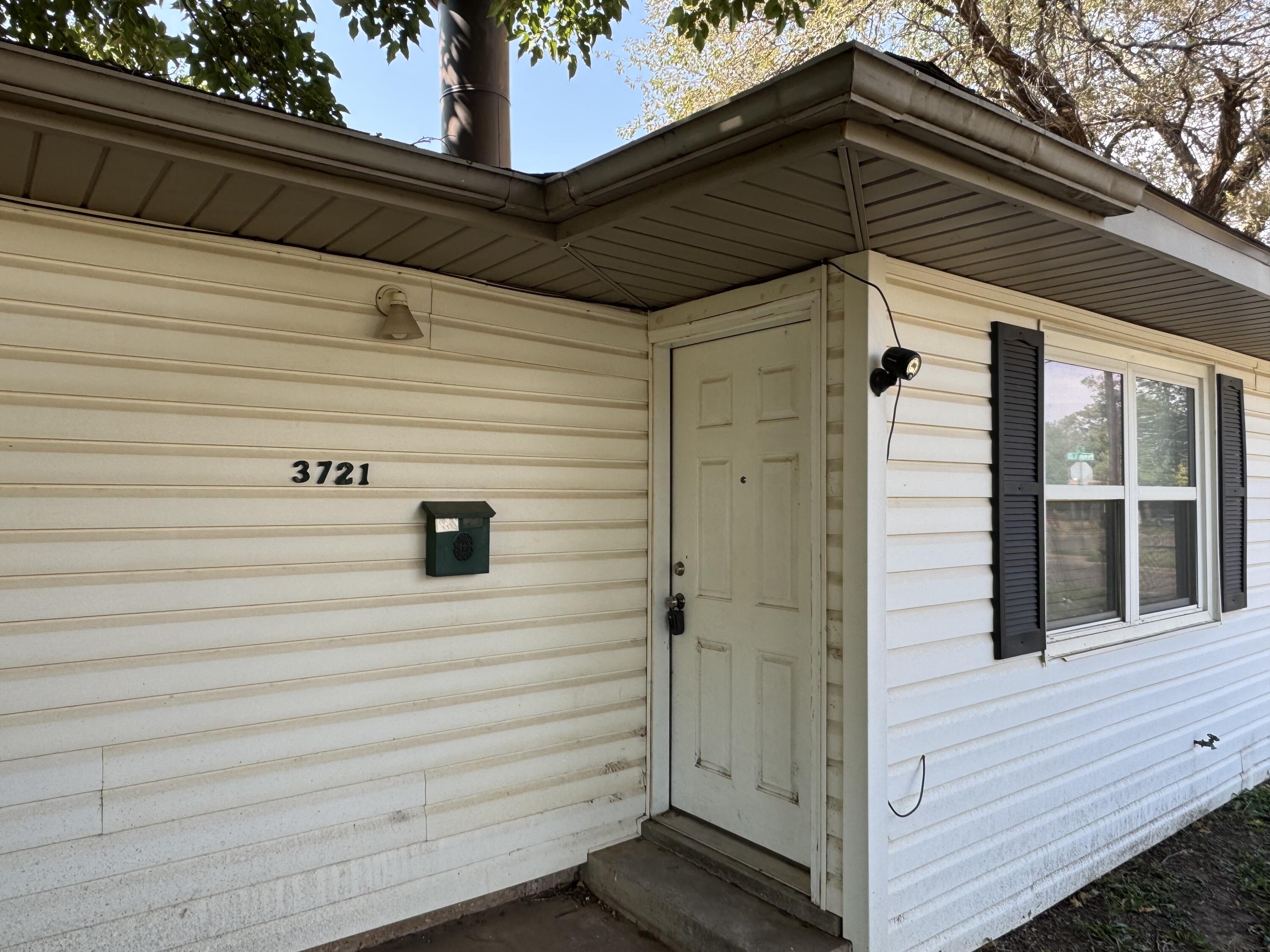3721 31st Street Property Photo 2