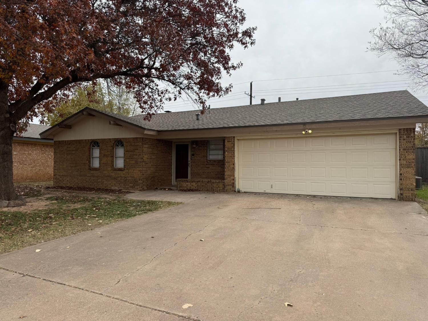 4825 73rd Street Property Photo