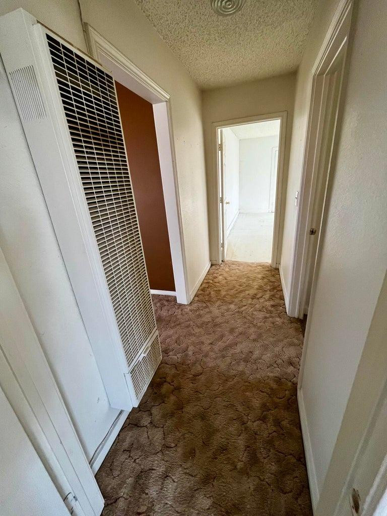 1512 W 11th Street Property Photo 14