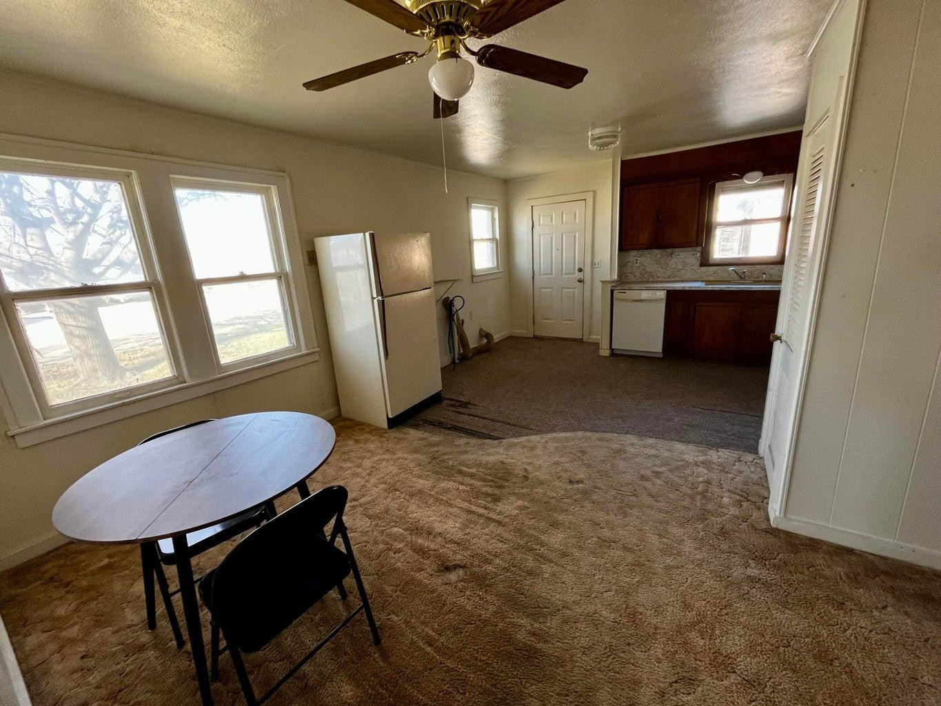 1512 W 11th Street Property Photo 21
