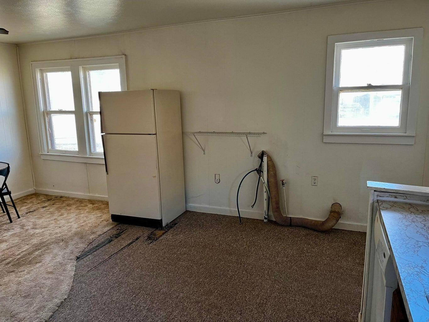 1512 W 11th Street Property Photo 24