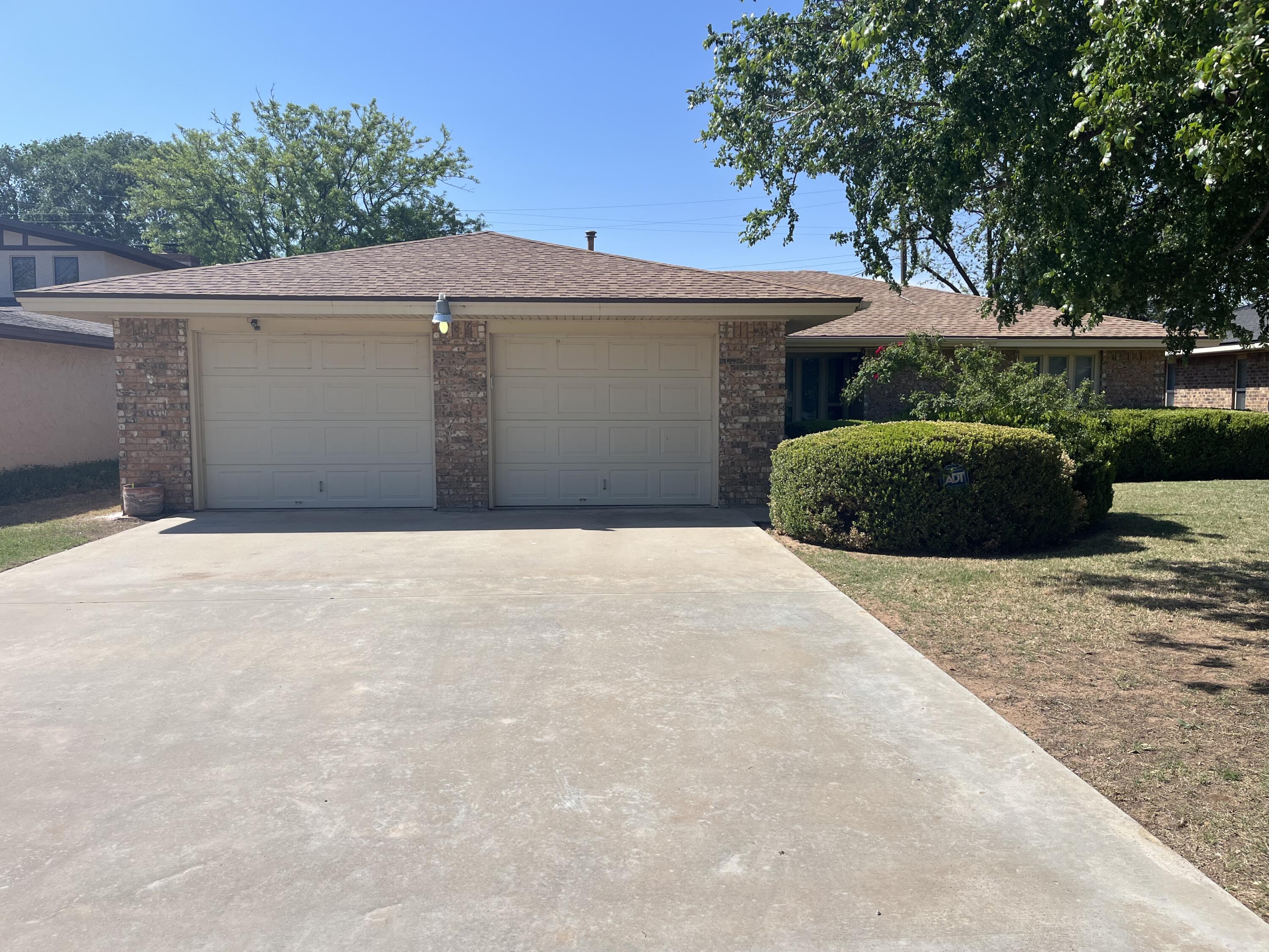 5013 57th Street Property Photo 3