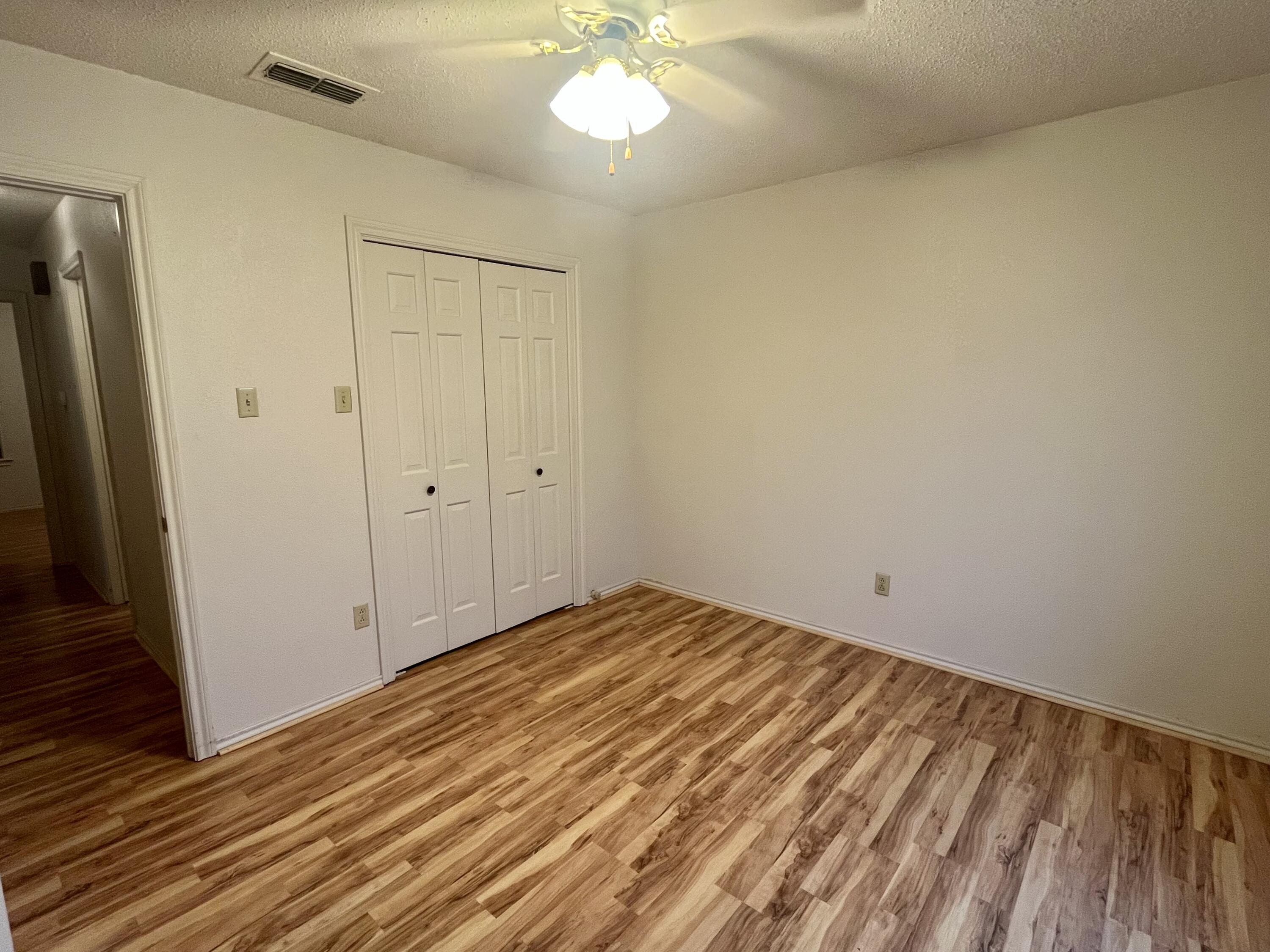 5013 57th Street Property Photo 27