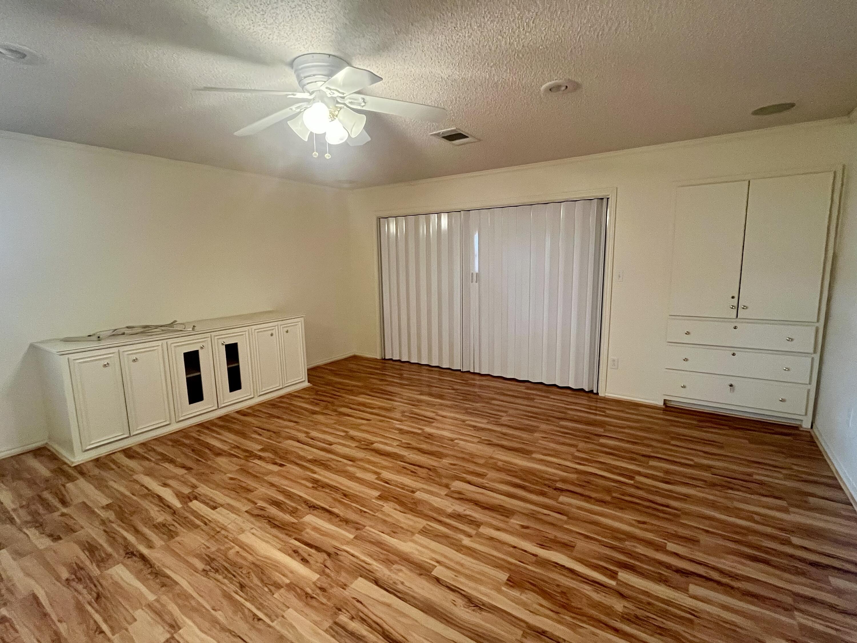 5013 57th Street Property Photo 32