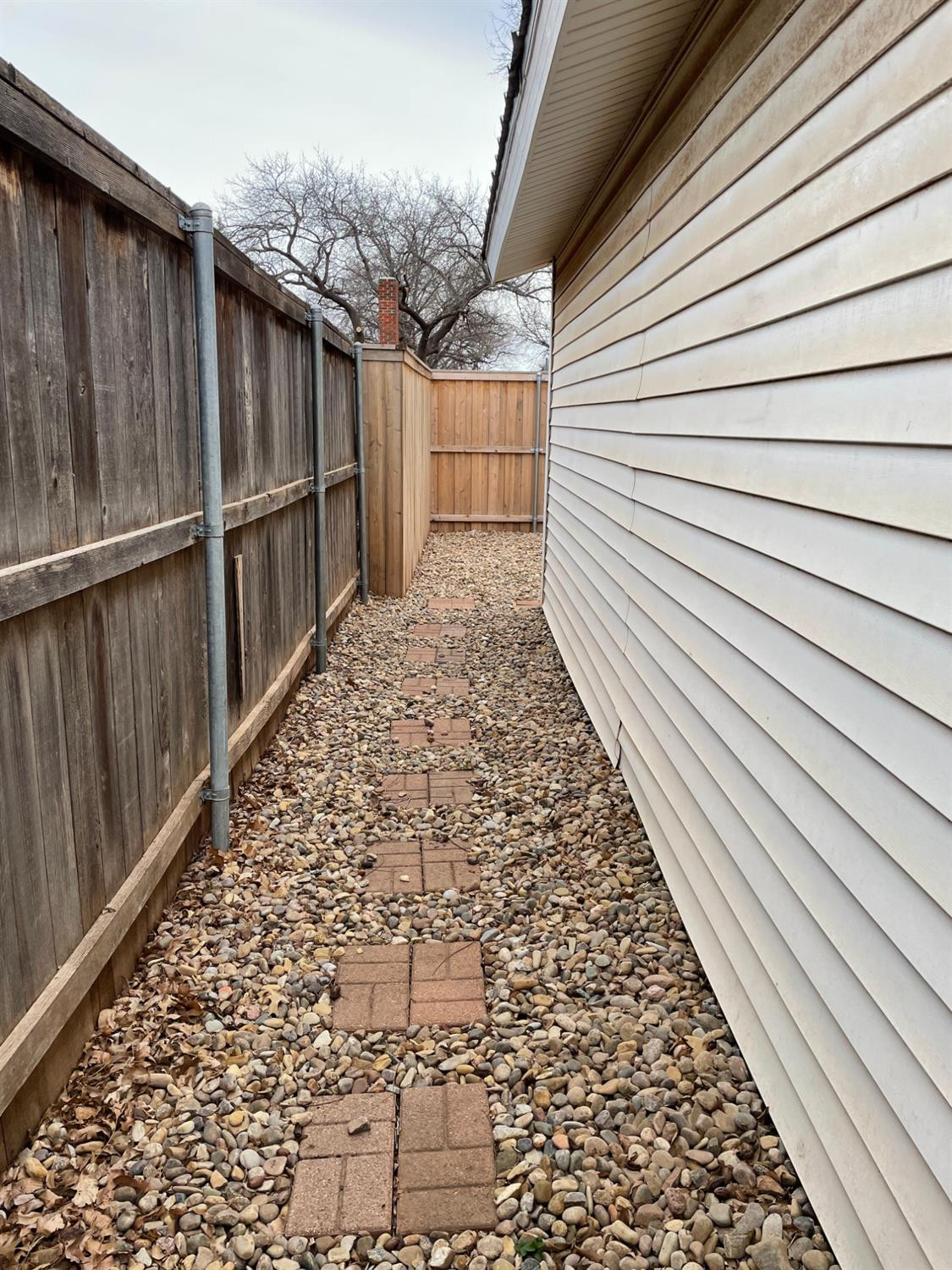 2706 22nd Street, Rear Property Photo 8