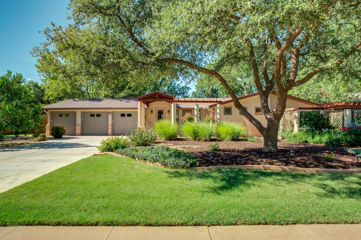 4406 15th Street Property Photo
