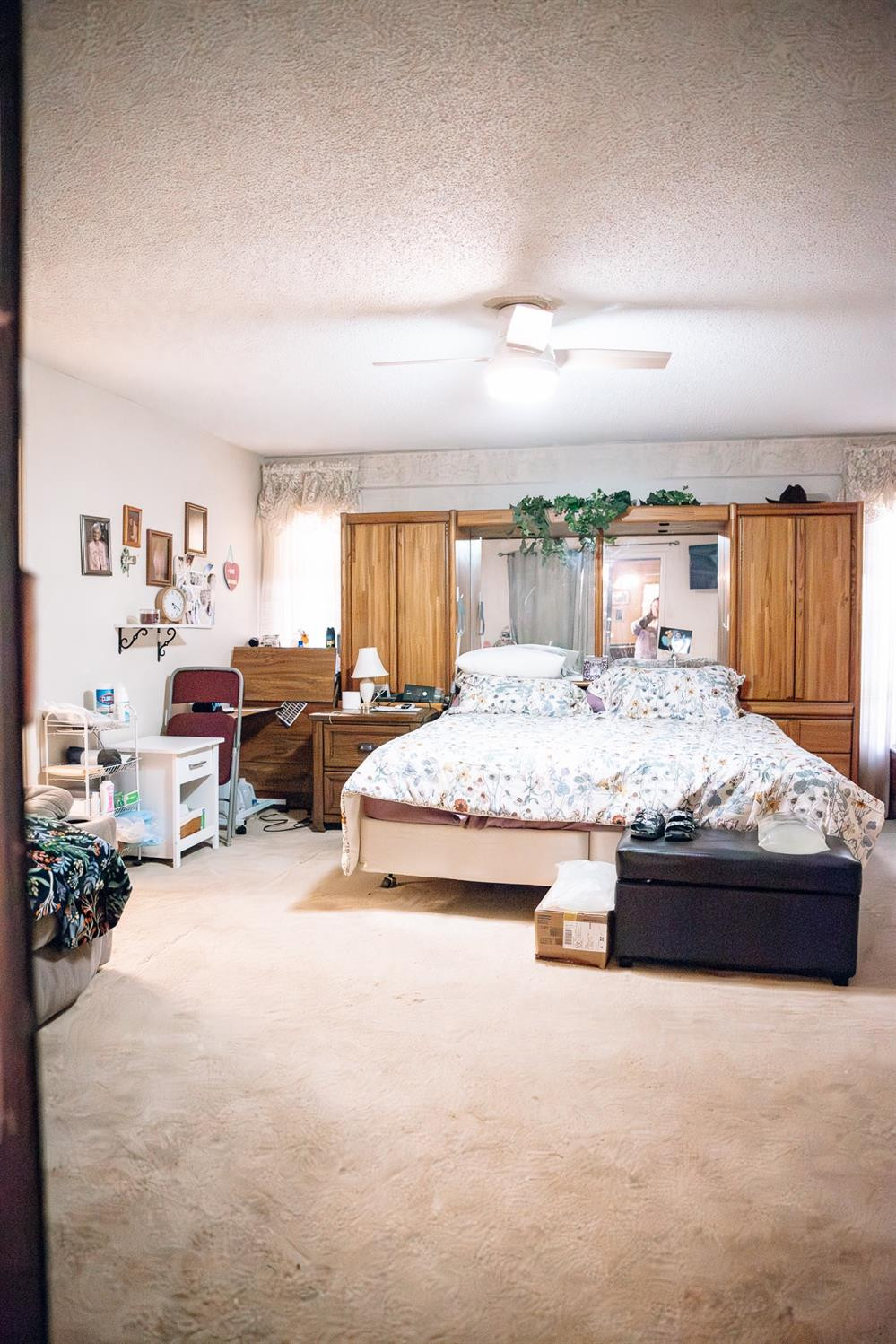 1614 E Crystal Place Property Photo 25