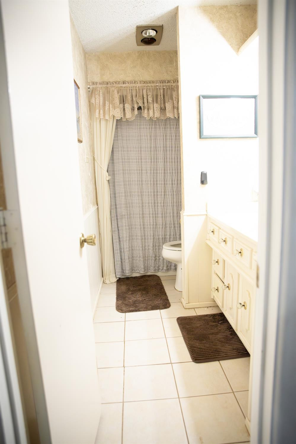 1614 E Crystal Place Property Photo 37