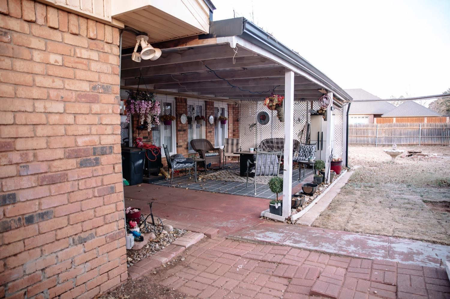 1614 E Crystal Place Property Photo 45