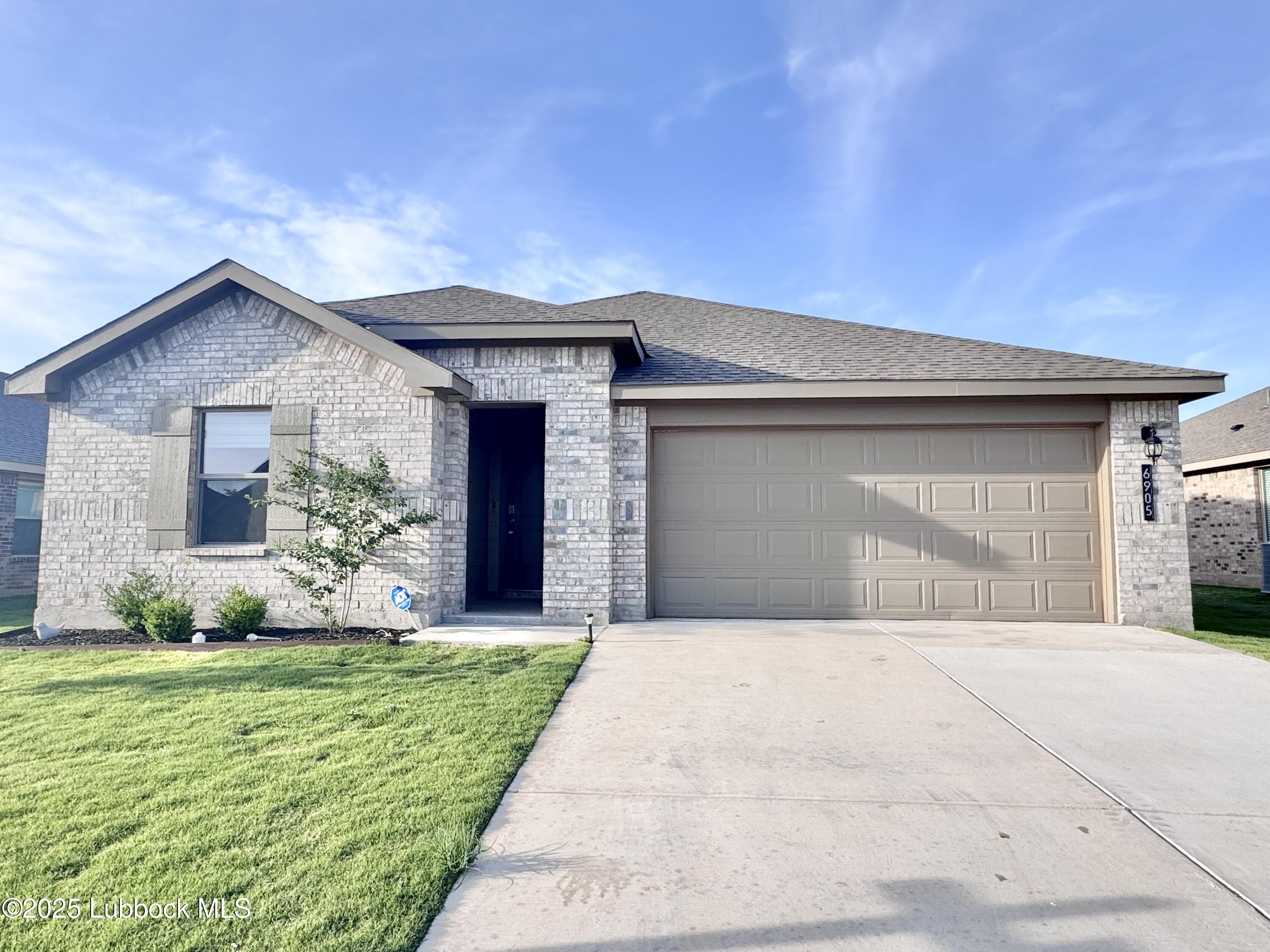 6905 55th Street Property Photo