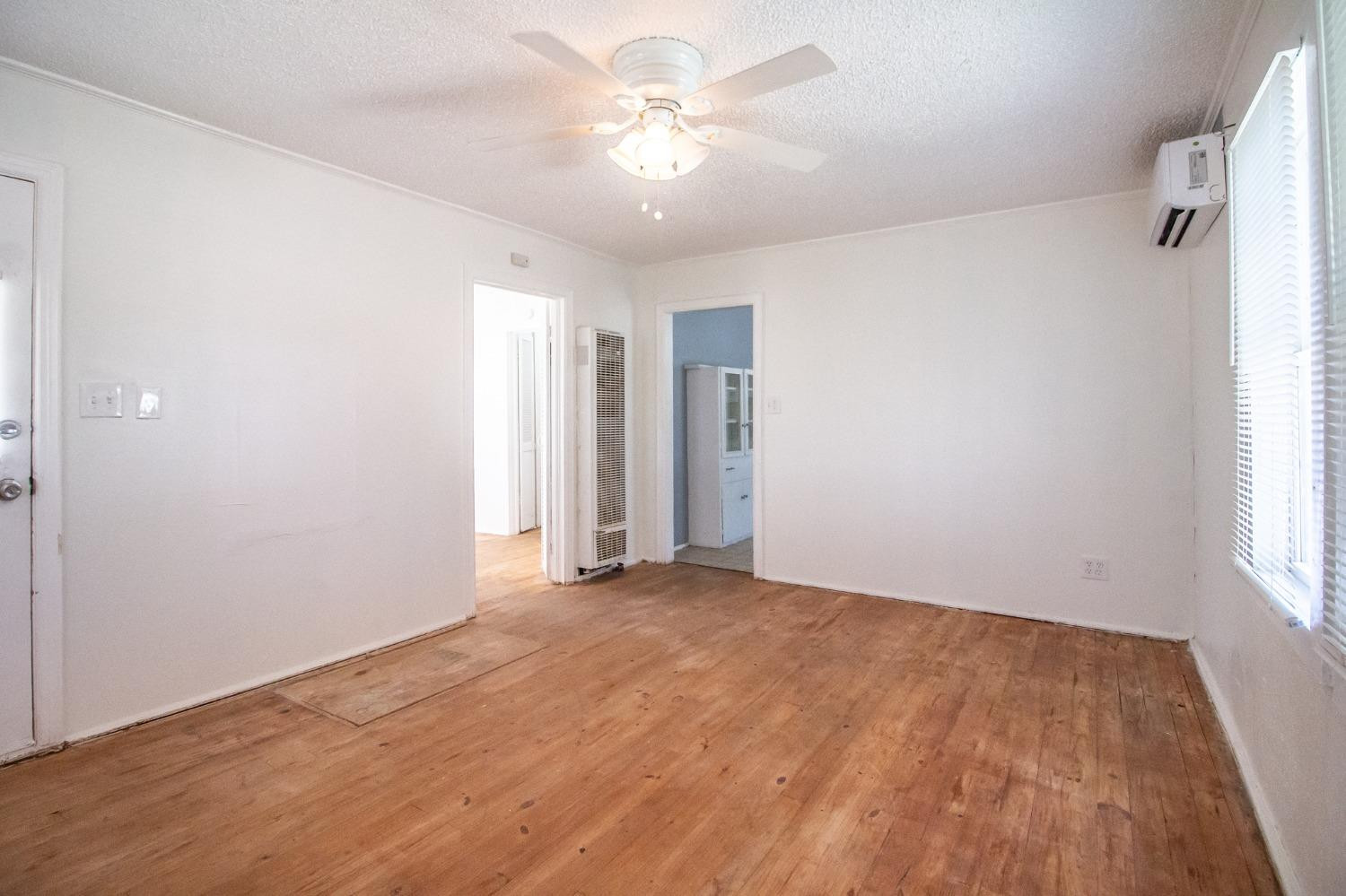 1305 S 9th Street Property Photo 6