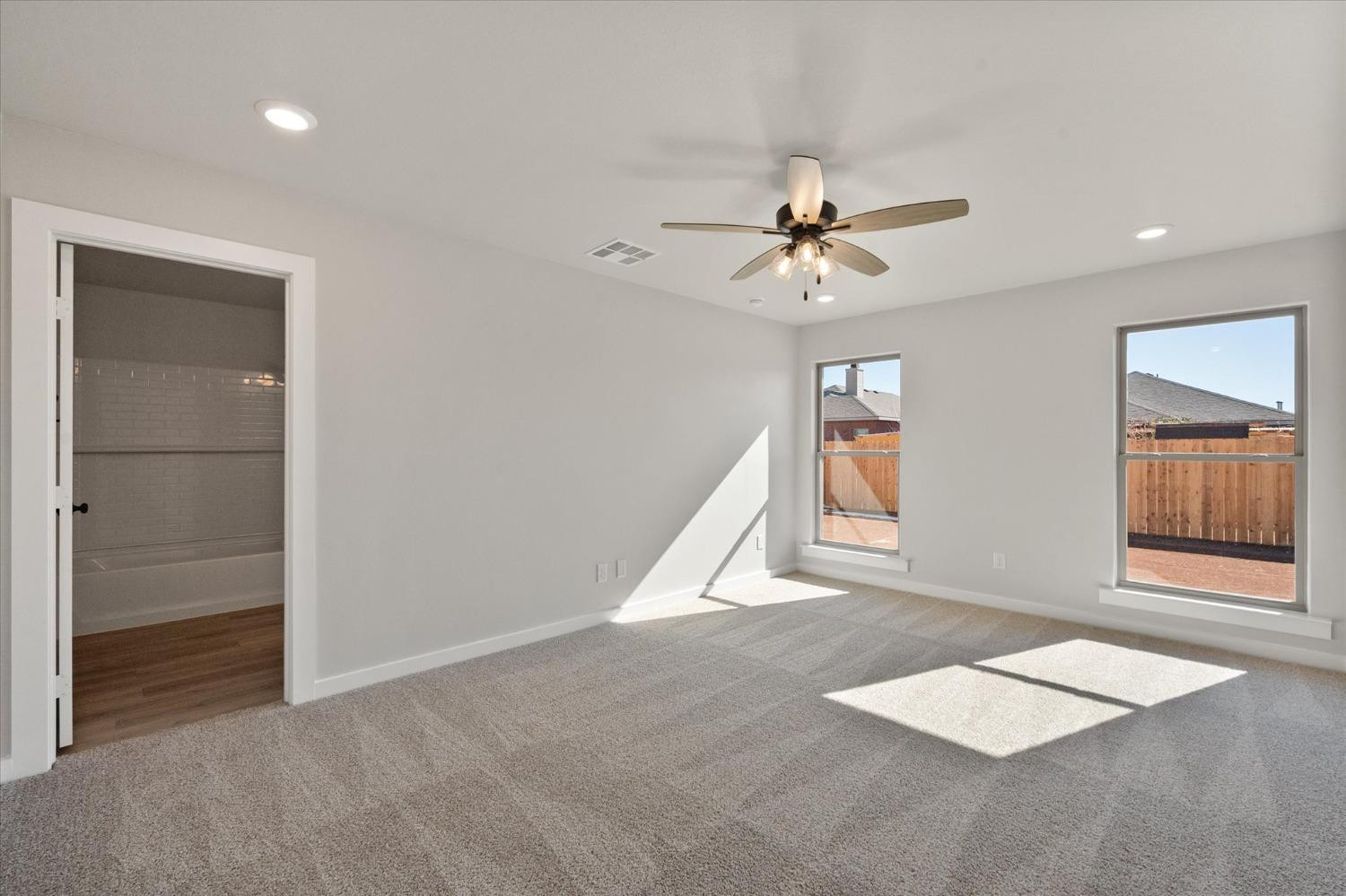 7429 30th Street Property Photo 12