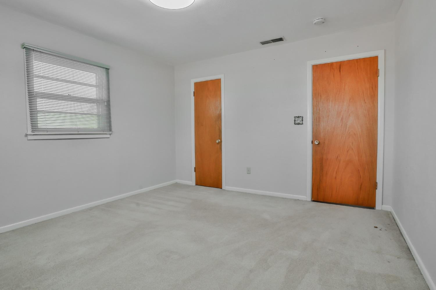 1606 E Cardwell Street Property Photo 22