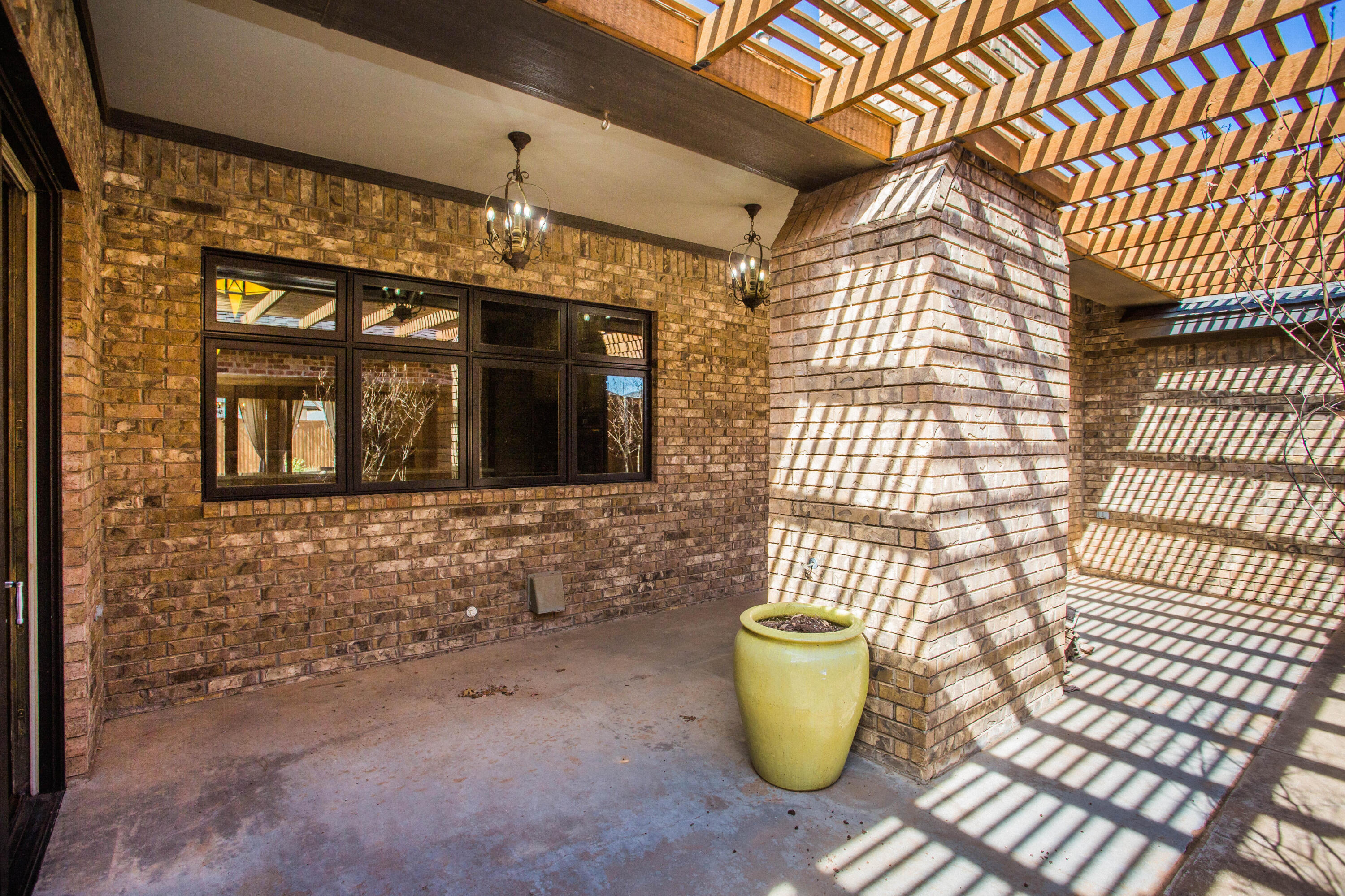 6112 89th Street Property Photo 16