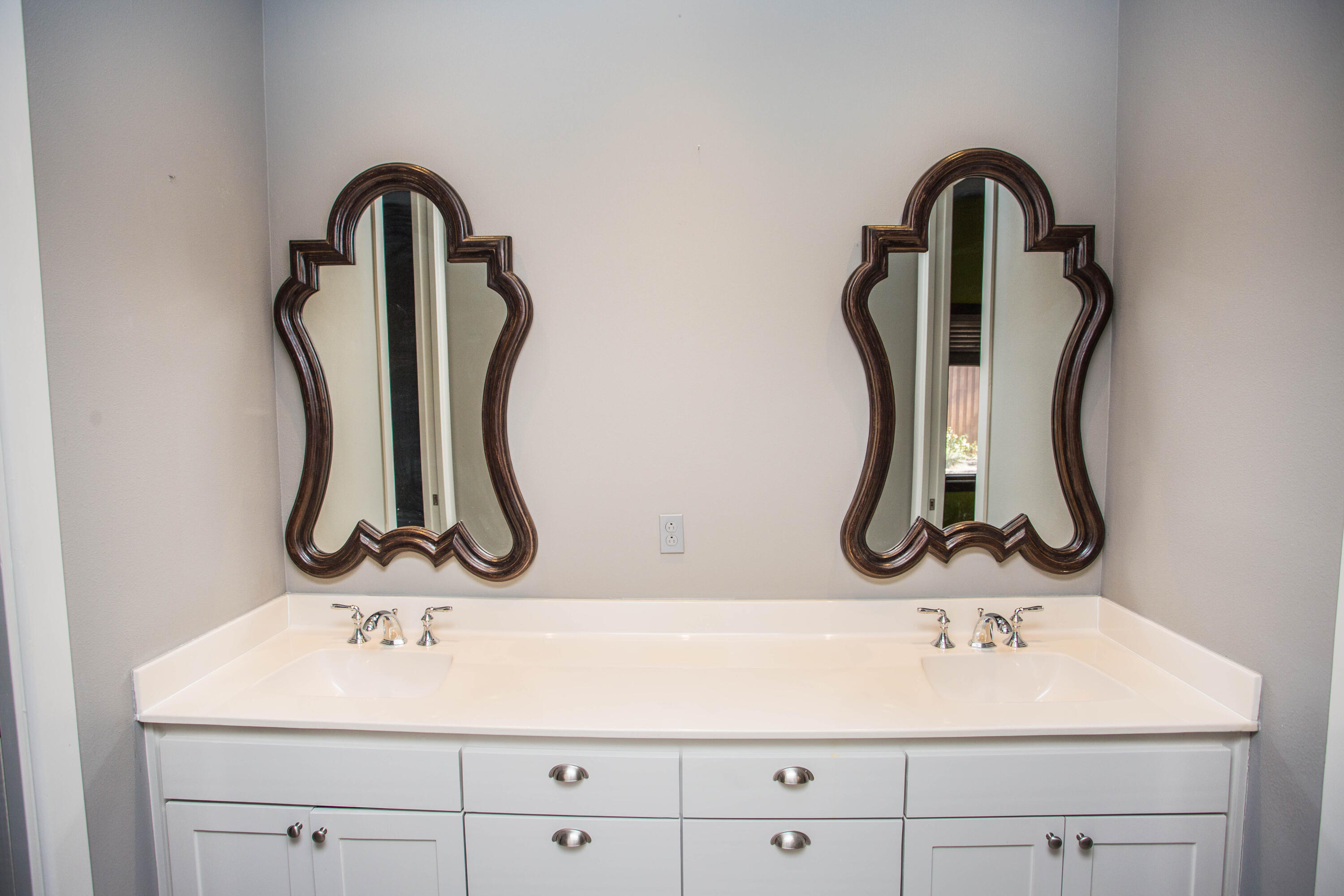 6112 89th Street Property Photo 17