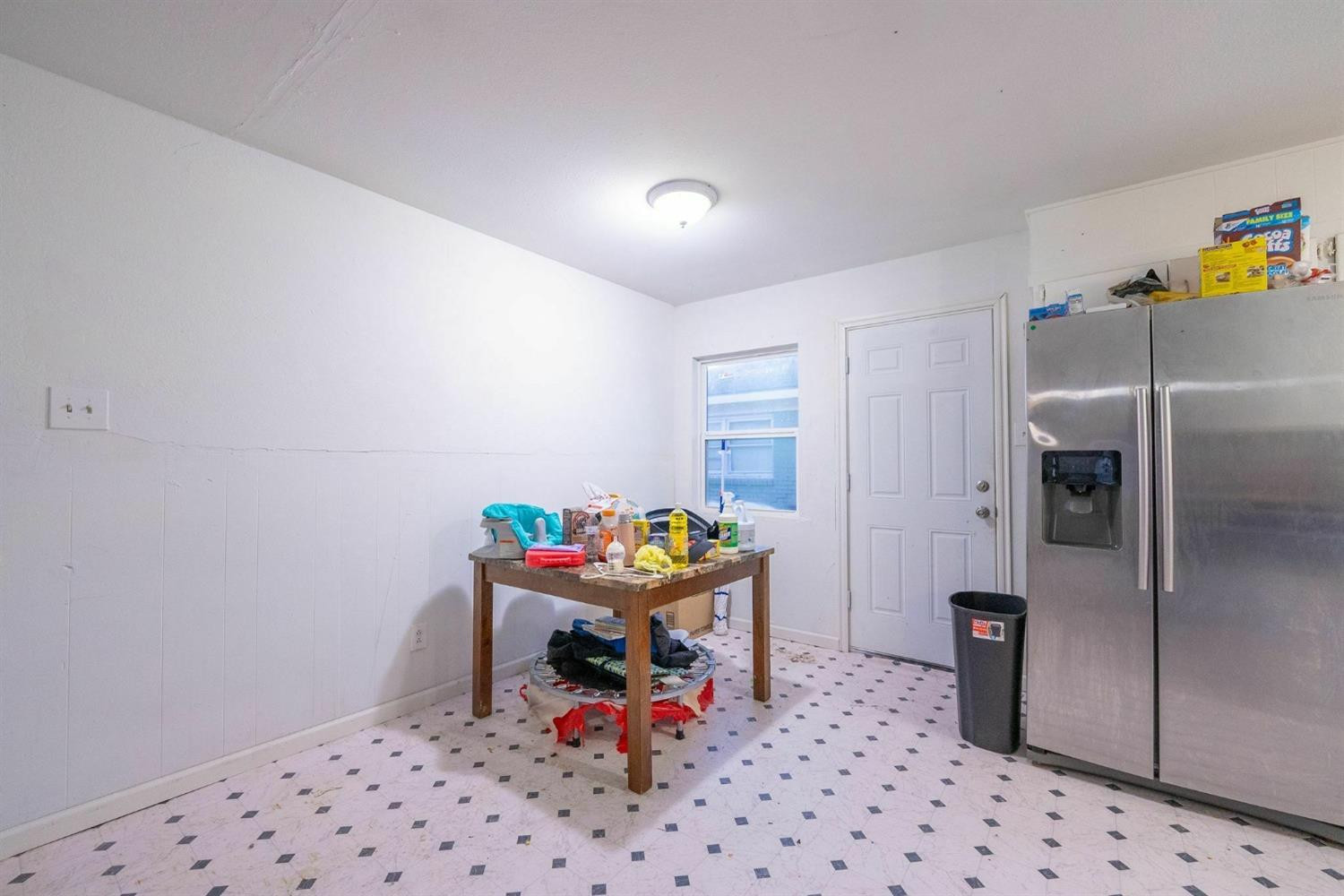 1726 E Dartmouth Street Property Photo 6