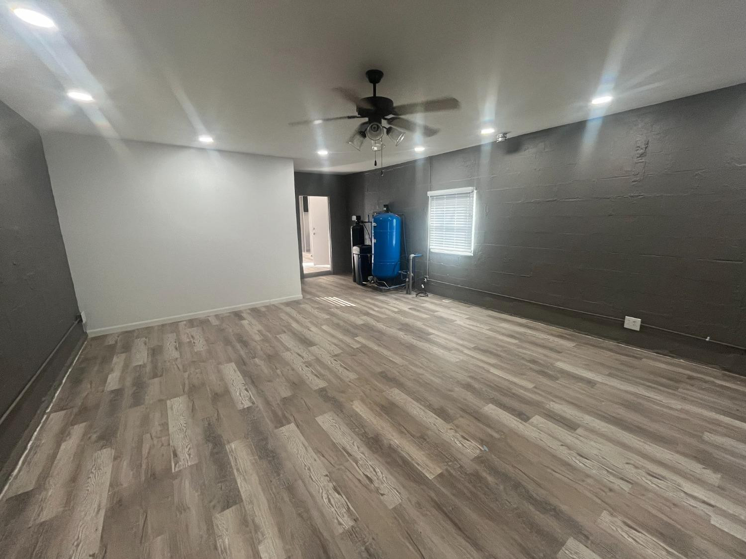 1692 Avenue S Property Photo 14