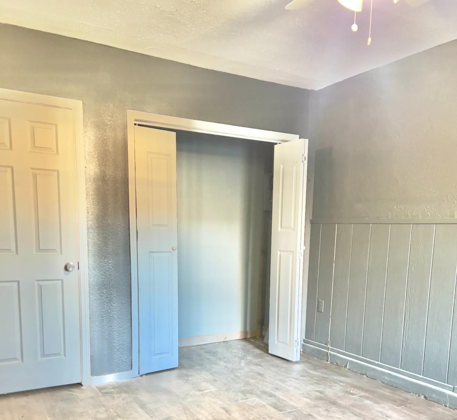 1716 E Dartmouth Street, C Property Photo 1