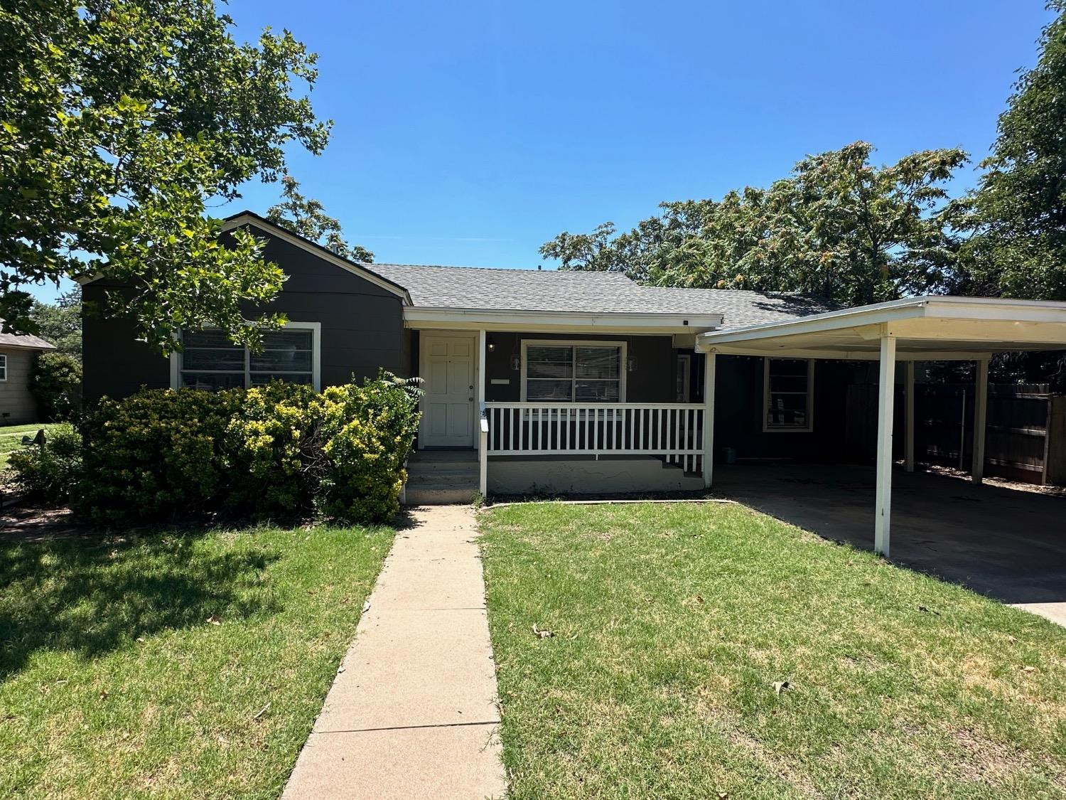 3113 26th Property Photo