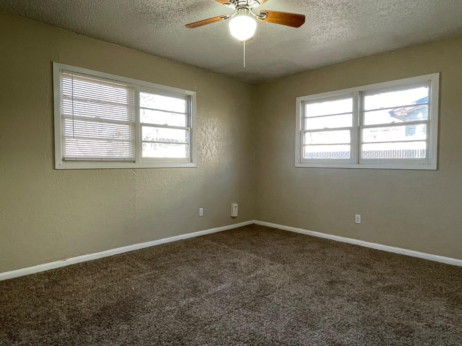 5514 45th Street Property Photo 12