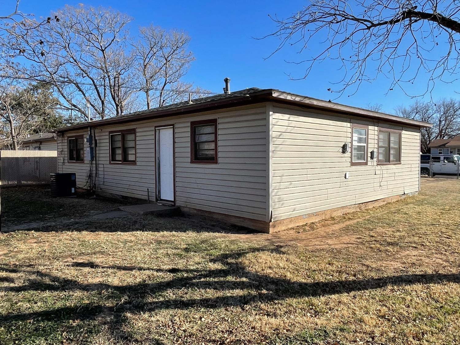 5514 45th Street Property Photo 14