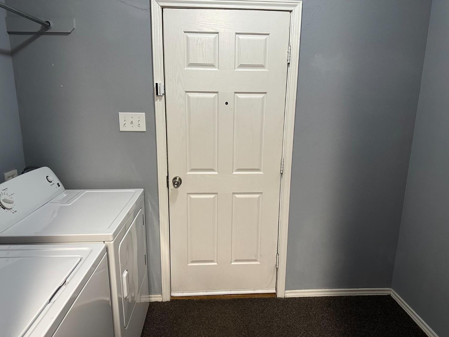 140 Frankford Court Property Photo 16
