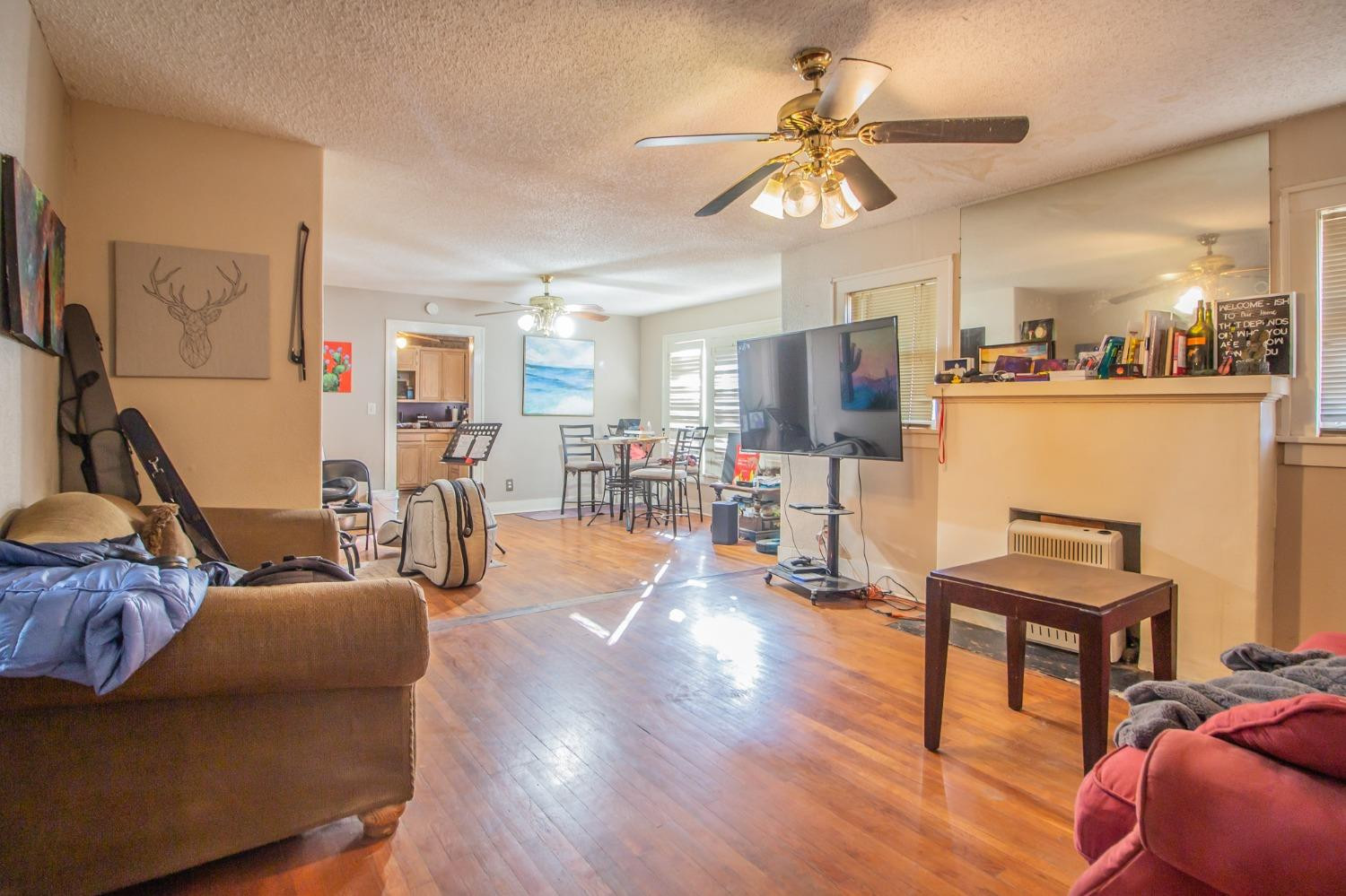 2107 22nd Street Property Photo 4