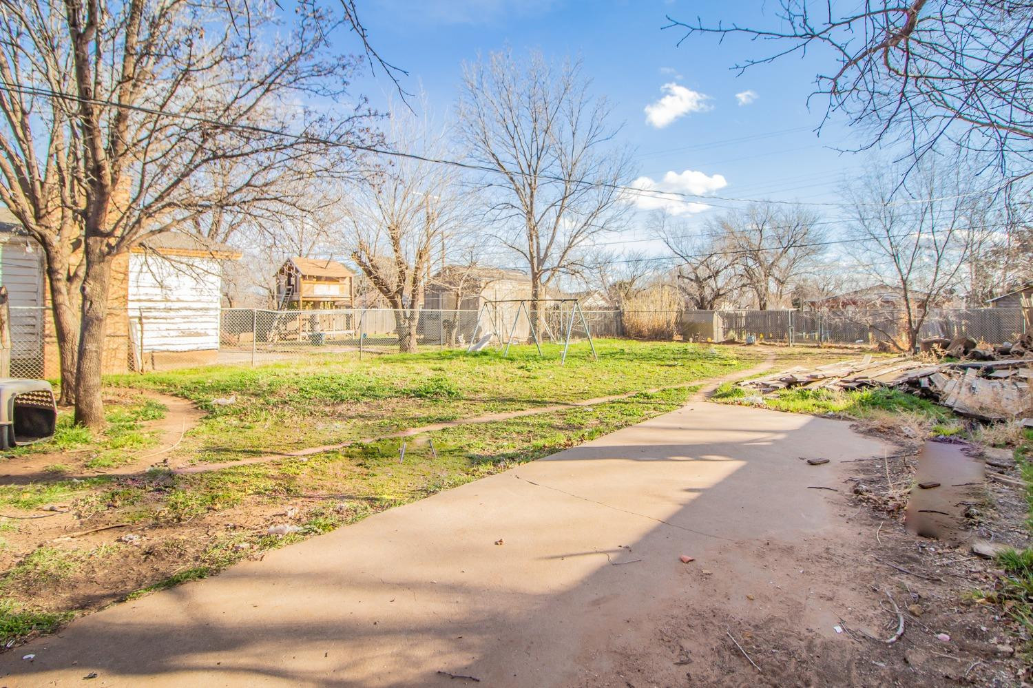 2107 22nd Street Property Photo 14