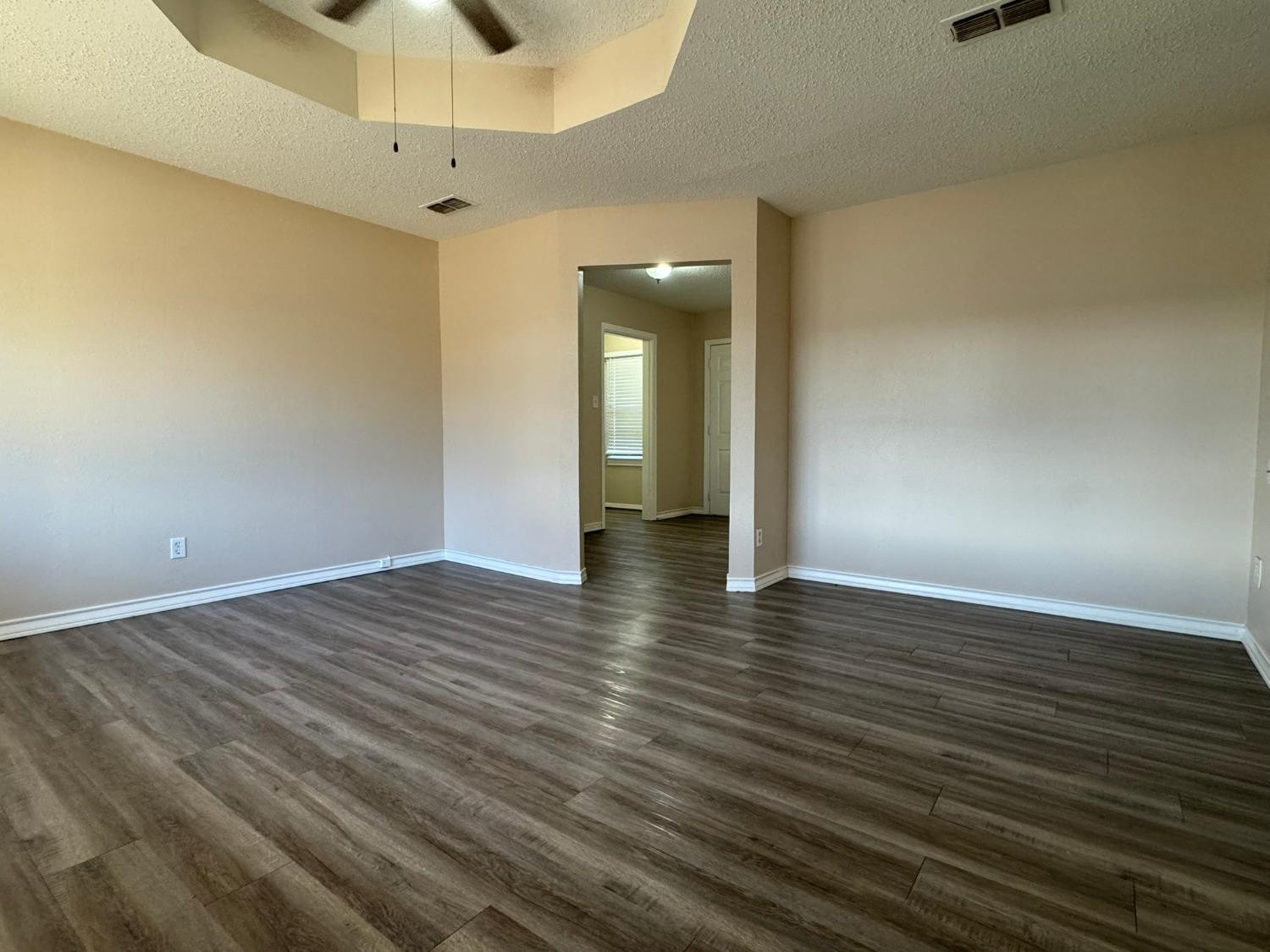 4006 33rd Street Property Photo 3