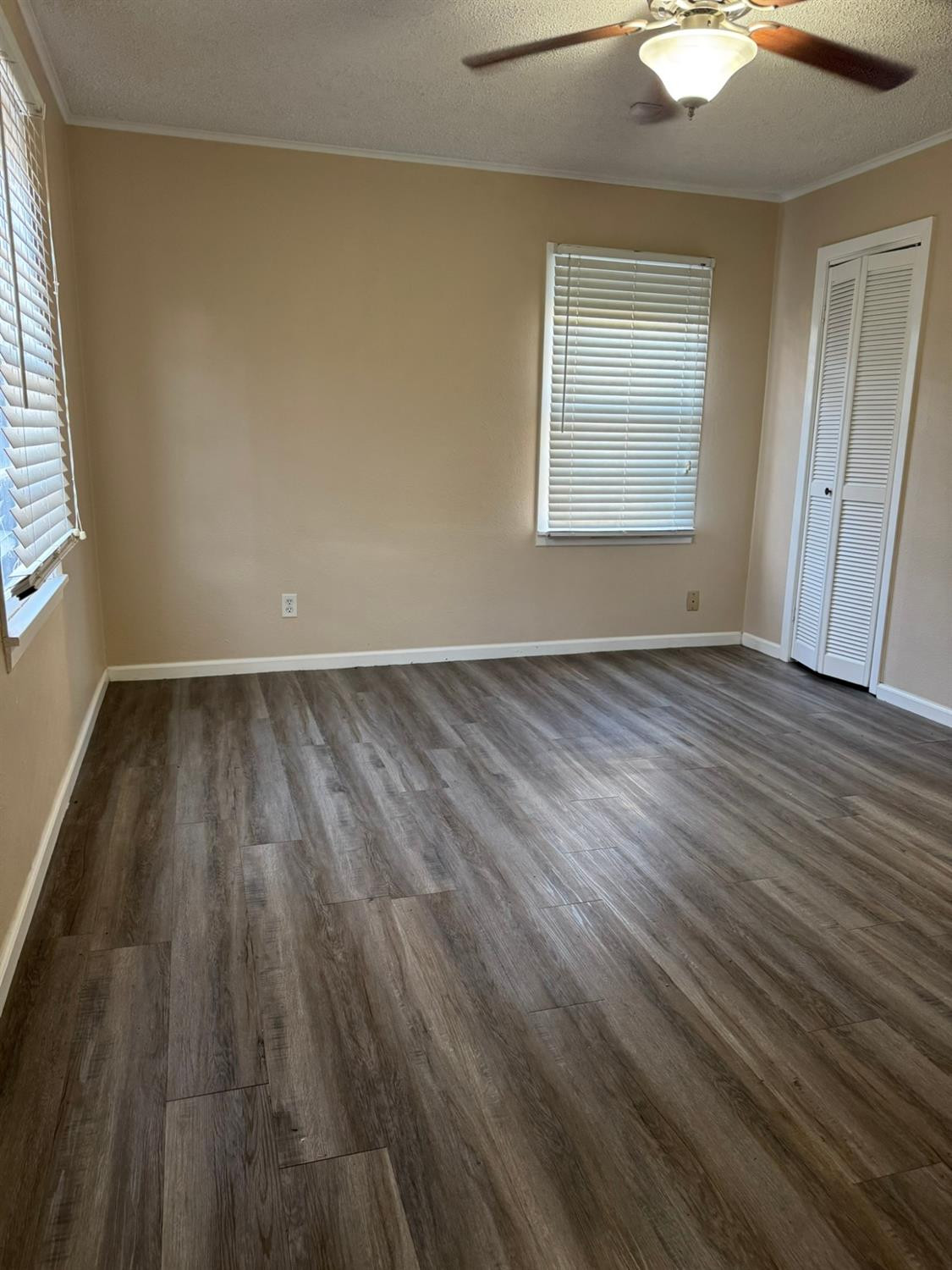 4006 33rd Street Property Photo 10