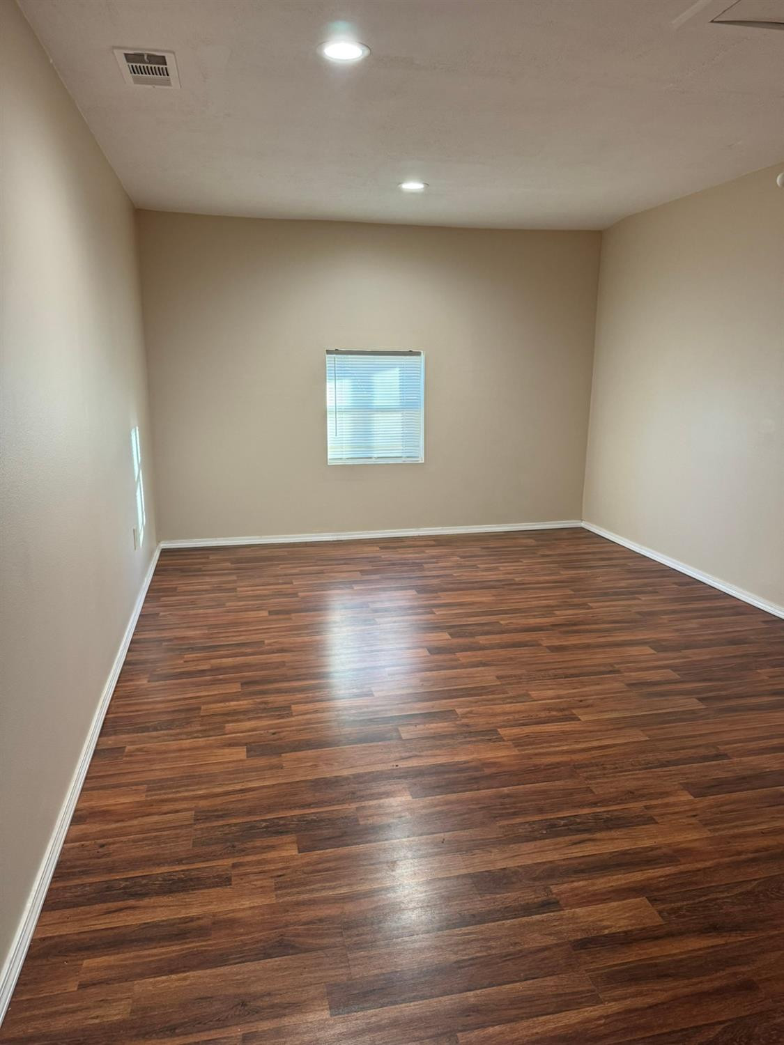 4006 33rd Street Property Photo 15