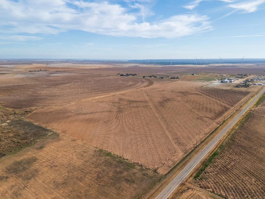 101 Fm 212 Road Property Photo 13