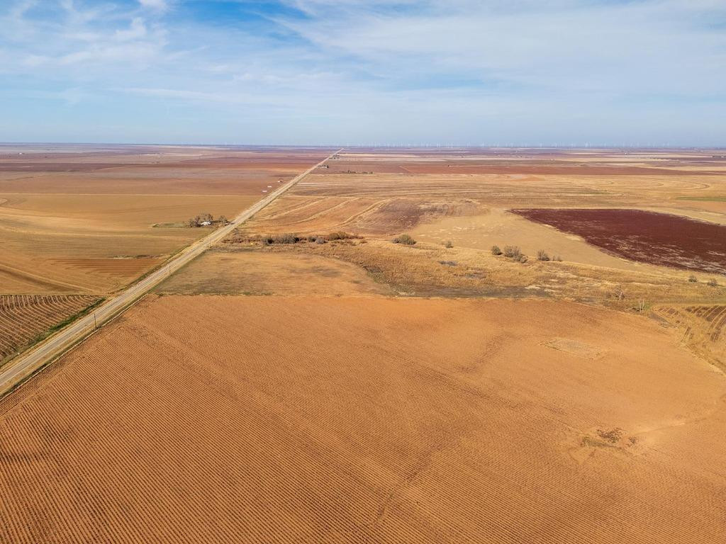 101 Fm 212 Road Property Photo 17